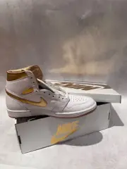 Jordan 1 Retro High OG