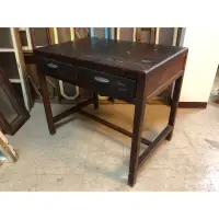 在飛比找蝦皮購物優惠-古早期古董書桌木桌   長66.3 寬96.3 高82.4c