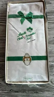 Vintage Liddell's Irish Linen Tablecloth & Serviettes Set – Gold Medal Brand – N
