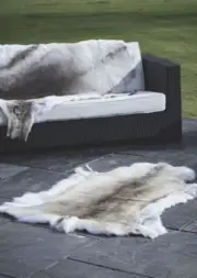 Natural Marking Grade A++ Luxury Reindeer Skin Hide Floor Covering Light Shades
