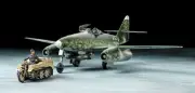 Tamiya 25215 1:48 Messerschmitt Me262 A-2a w/Kettenkraftrad Military Plane Kit