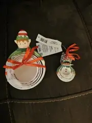 NWOT Christmas Elf/Elves Gnomes Ceramic Measuring Cups and Measuring Spoons Set