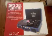 Rare Hard Rock Master Briefcase Turntable +Built In Speakers WiFi from Phone NEW
