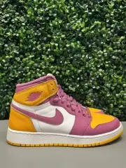 Jordan 1 High "BrotherHood" Size 7Y / 8.5 Preowned 1/2