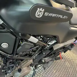 【Husqvarna】Svartpilen 250 ABS黑 2023款(海絲瓜/黃牌檔車/機車/平輸車)