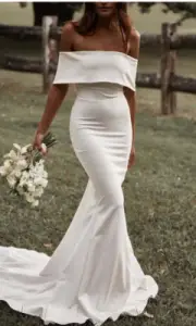 Grace Loves Lace Mila gown- Never worn. Size Medium