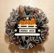 Pumpkin Patch Truck Wreath - Handmade - Mesh and Ribbon