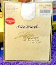 Nice Touch Silken Sheers Pantyhose Full Figure Tall white 20 Denier Lycra
