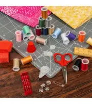 34 Piece Singer Sewing Travel Kit in Storage Box Set Thread Needle Scissors NEW