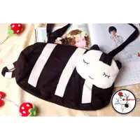 在飛比找蝦皮購物優惠-Punk Rock 日本原裝貓咪愛麗絲蘿莉超可愛黑白側背包