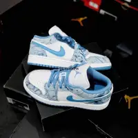 在飛比找Yahoo!奇摩拍賣優惠-NIKE AIR JORDAN 1 丹寧 水洗 牛仔 藍白 