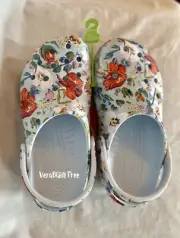 Vera Bradley CROCS Clog Shoes MINERAL BLUE / SEA AIR FLORAL Women 7 NWT SEALED