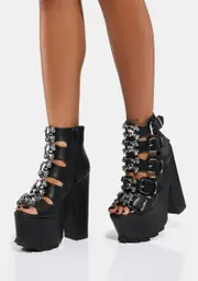 [Y.R.U.] Black Dreamscape Skull Platform Heels