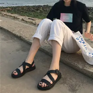 平底涼鞋女外穿塑料防滑防水雨鞋塑膠鞋軟底果凍鞋韓版學生沙灘鞋