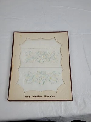 Vintage Fancy Embroideered Pillow Cases 2 Standard Size New in Box