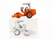 Hamm 2210-SSD Padded Roller Compactor with ROPS - NZG 1:25 Scale Model #343 New