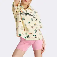 在飛比找Yahoo奇摩購物中心優惠-Adidas SS Aop Shirt IC3072 女 襯