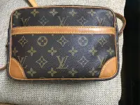 在飛比找Yahoo!奇摩拍賣優惠-❤️ LV M51276 真品 正品 原花老花 經典Mono