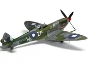 Supermarine Spitfire Mk.VIII Fighter Aircraft 1/24