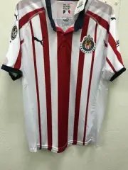 Club Chivas de Guadalajara Original Jersey. Puma Brand. Version 2018/19Size M.