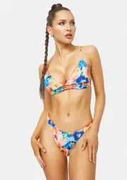 [Current Mood] Spring State Of Mind Floral Bikini Set