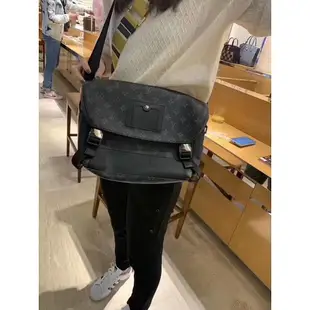 LV M40511 Messenger PM Voyager 新款 雙釦記者包 斜背包 小款