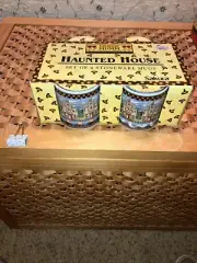 Debbie Mum Halloween set of four Haunted House Themed Mugsby Sakura new in box