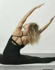 ATHLETA Vinyasa Support Tank Top With Built in Bra Women's Small Black MSRP $59