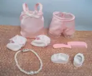1988 VTG Ginny Vogue 8" DOLL DRESS ME CLOTHES-NECKLACE PAJAMAS WHITE SHOE SOCK