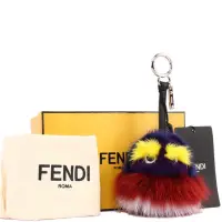 在飛比找蝦皮購物優惠-FENDI 芬迪 拼色貂毛球毛怪魔魔吊飾