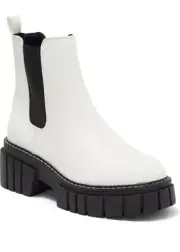 Steve Madden Boots Women’s Size 7 NEW