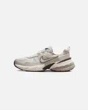 [Nike] Nike Women's V2k Run Light Orewood Brown - Size 13 13 Lt Orewood Brn