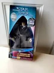 ~~ Star Trek TNG 9-in Data as Sherlock Holmes Figure Playmates 1999 ~ MIB ~~