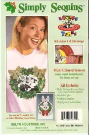 1993 Looney Tunes PEPE LE PEW & KITTY CAT Sulyn Simply Sequins Iron-On Kit SKUNK