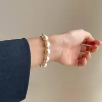 在飛比找momo購物網優惠-【KT DADA】不規則手環 禮物 珍珠手鏈 手鍊 手環 純