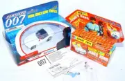 Corgi Toys 007 TOYOTA 2000 GT + JAMES BOND & AKI Figure + Repro Box TY05202 MIB