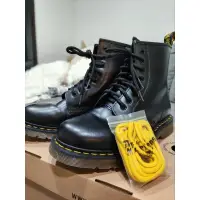 在飛比找蝦皮購物優惠-Dr. Martens 經典 馬汀鞋 馬丁靴 男款女款 Ai