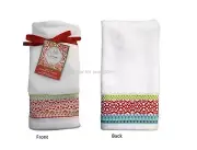 Dena 2 Pic Set Towel Set Mistletoe Medallion Fingertip Towel 11" x 18"