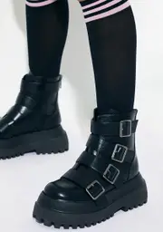 [Current Mood] Into The Mosh Combat Boots