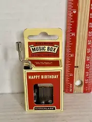 Kikkerland Boite a Musique "Happy Birthday " Original Crankshaft Music Box