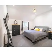 Barn Conversion - Commutable To Lots Of Attractions, Family & Pet-friendly.