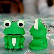 Glowing Toy Lovely Ornaments Cartoon Frog Glowing Toy Green