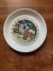 Vintage Wedgwood 1976 Children's Story Plate Hansel And Gretel Brothers Grimm