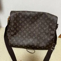 在飛比找蝦皮購物優惠-LOUIS VUITTON 路易威登 郵差包 肩背包 M45