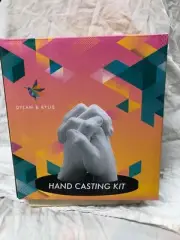 HAND CASTING KIT BY DYLAN & RYLIE BRAND NEW IN BOX !