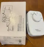 White Rodgers Thermostat (Type 1G66-641) ***NIB***