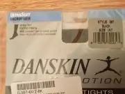 New Danskin Girl's UltraSoft Microfiber Black Footed Tights Sz Int 6x7 Style 387