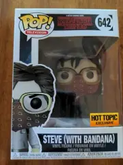 Funko Pop Hot Topic Exclusive Steve With Bandana Stranger Things