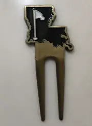 Louisiana Divot Tool