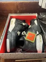 New Jordan 4 Oreos(2015)
